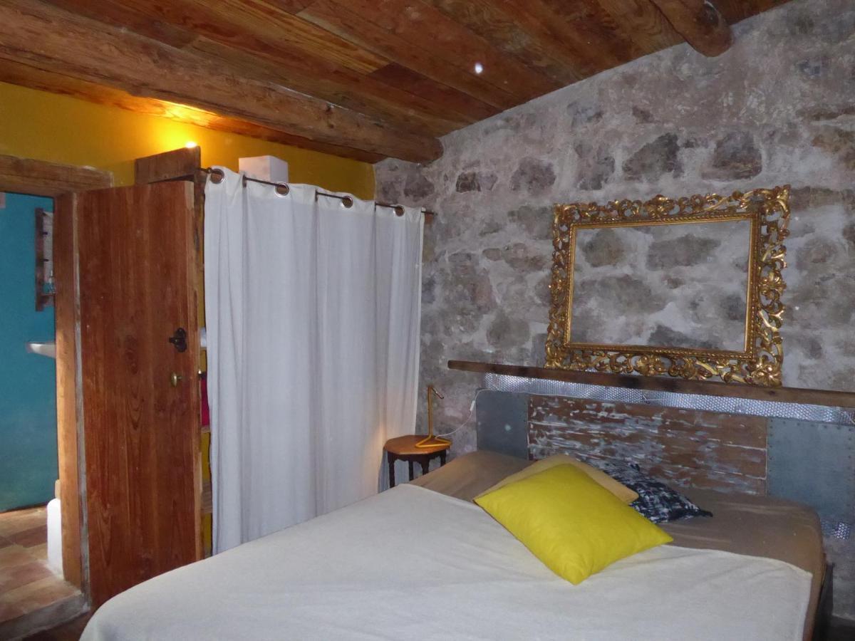 Maison Dans Jardin Villeseque-des-Corbieres Exterior foto